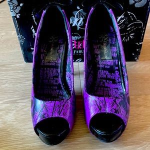 Peep toe with lace up heel and bow detail